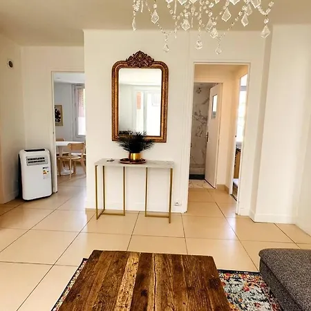 Apartamento 3 + Parking à 7 Lyon