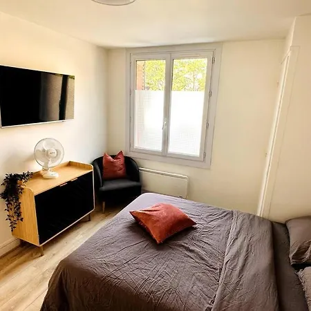 3 + Parking à 7 Apartamento Lyon